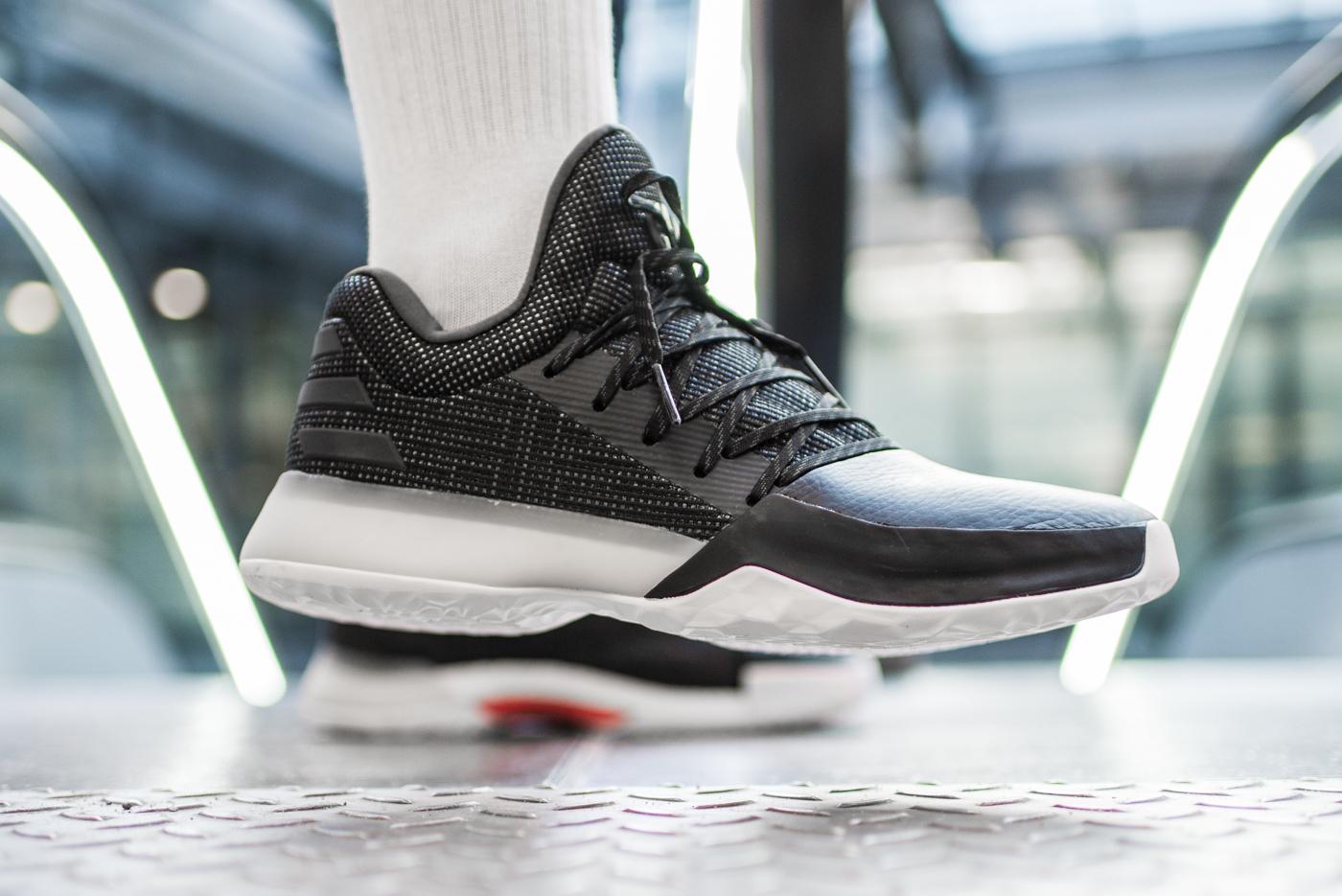 Hinh anh 2: Adidas Harden: Su hoa quyen giua phong cach va hieu suat vuot troi