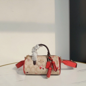 Tui Coach Lacey Crossbody Heart Star 'Light Khaki' CK562