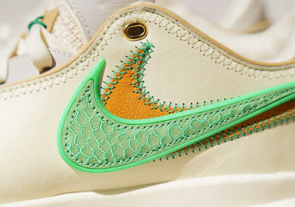Giay Nike LeBron 20 'FAMU Coconut Milk' FN8263-100