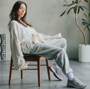 Giay New Balance 2002R 'Grey' M2002RDM