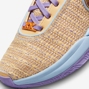 Giay Nike LeBron 20 'Nike Lifer' DQ8651-200