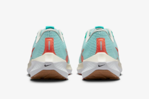 Giay Nike Air Zoom Pegasus 40 'Jade Ice' DV3854-300