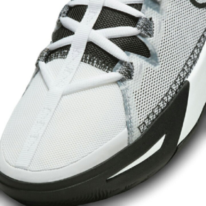 Giay Nike Air Kyrie Flytrap 6 GS 'White Black' DQ8094-101