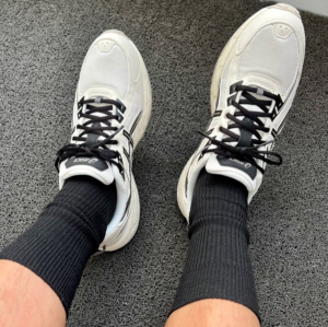 Giay Asics Gel-Venture 6 'Creamwhite Black' 1011B550-102