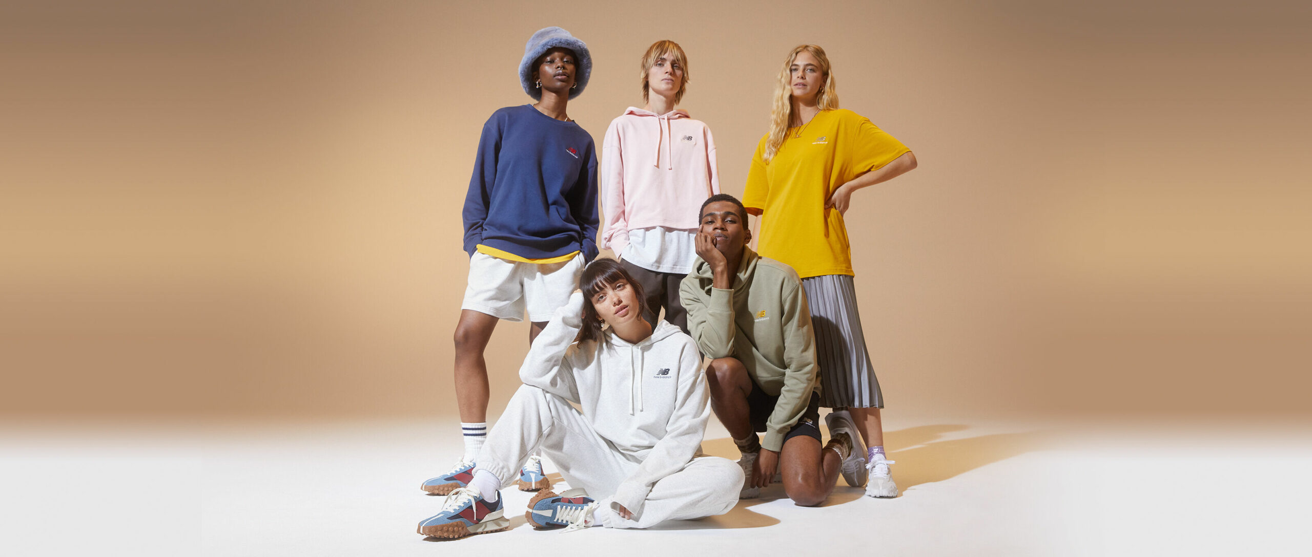 Hinh anh 7: New Balance: Nhung phu kien thoi trang dang so huu trong he nay