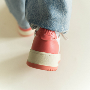 Giay Autry Medalist Low Leather 'White Lobster' AULW-WB22