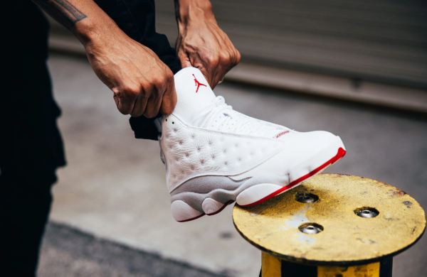 Giay Nike Air Jordan 13 Retro 'Wolf Grey' 414571-160