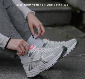 Giay Nike Zoom Vomero 5 'White Pink' FN3695-001