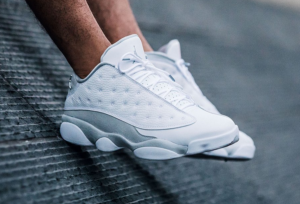 Giay Nike Air Jordan 13 Retro 'Wolf Grey' 414571-160