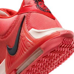 Giay Nike LeBron Witness 7 'Bright Crimson' DM1123-600