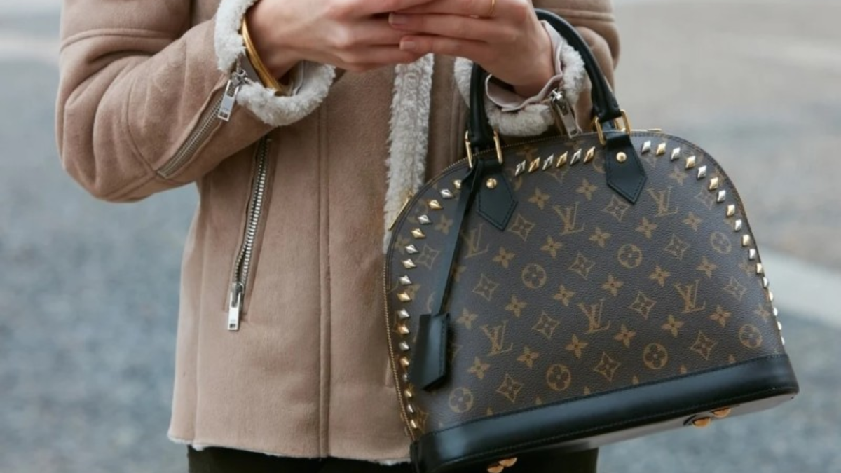 Hinh anh 6: Dat do nhu vay nhung tai sao tui Louis Vuitton luon chay hang?