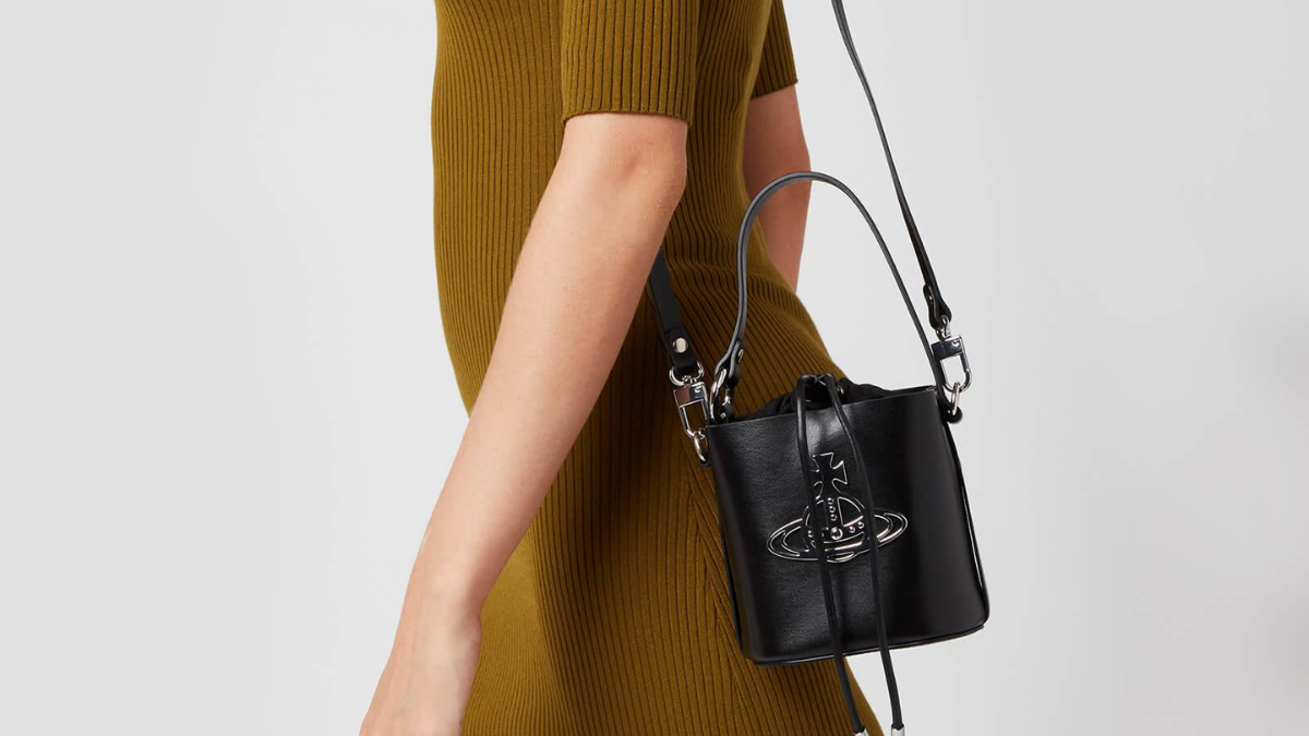 Hinh anh 6: Dieu gi tao nen ten tuoi cua nhung chiec tui Vivienne Westwood?