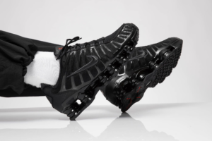 Giay Nike Shox TL 'Black' AR3566-002