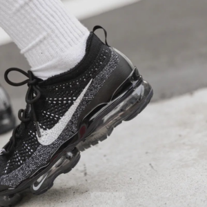 Giay Nike Air VaporMax 2023 Flyknit 'Triple Black' DV1678-003