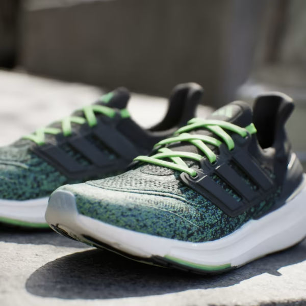 Giay Adidas Ultraboost Light 23 'Lucid Lime' HP6443