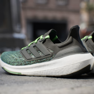 Giay Adidas Ultraboost Light 23 'Lucid Lime' HP6443