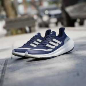 Giay Adidas Ultraboost Light 'Blue' HP3343
