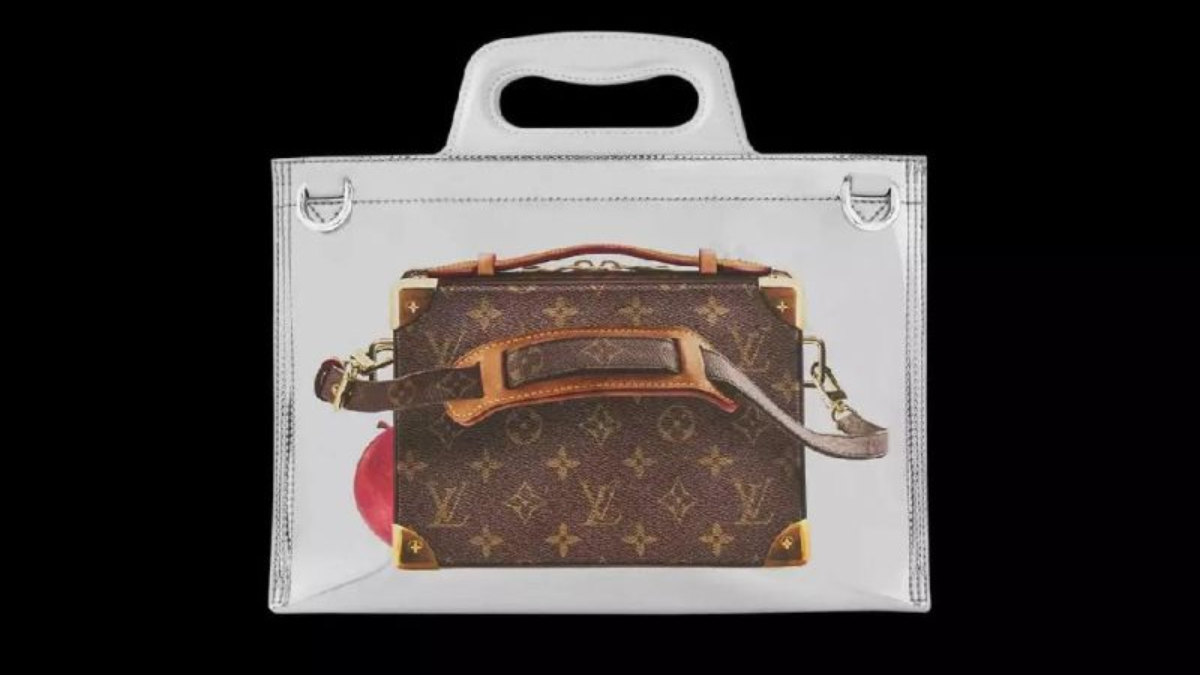 Hinh anh 1: Louis Vuitton ra mat tui di bien bang vai canvas voi gia E3500