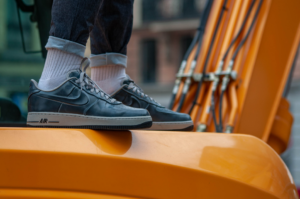 Giay Nike Air Force 1 Low VT Supreme 'Medium Grey' 472514-002