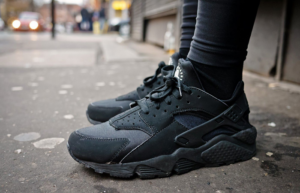 Giay Nike Air Huarache 'Black Anthracite Heel Tab' DH4439-001