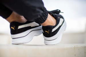 Giay Puma Deva Suede 'Black Marshmallow' 372423-03