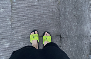 Dep Nike Air Jordan Hydro 7 V2 Crack 'Black Yellow' BQ6291-700