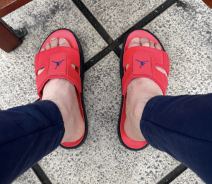 Dep Nike Jordan Hydro 8 Truck 'Red' CD2803-604