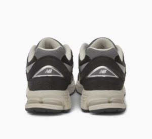 Giay New Balance 2002R Vintage 'Black' M2002RNC