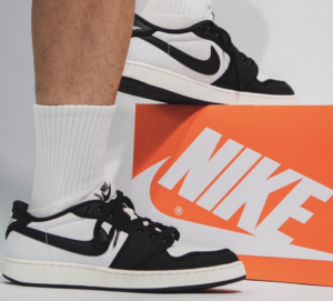 Giay Nike Air Jordan 1 KO Low 'Black White' DX4981-100