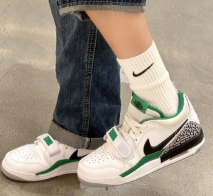 Giay Nike Air Jordan Legacy 312 'Celtics' FN3406-101