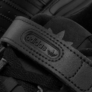 Giay Adidas Forum Low 'Triple Black' GV9766