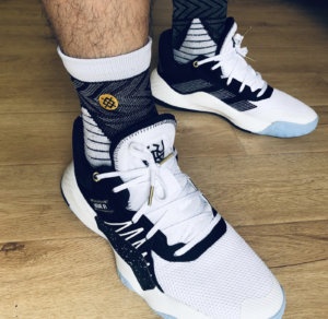 Giay Adidas D.O.N Issue 1 'White Black' FV6138