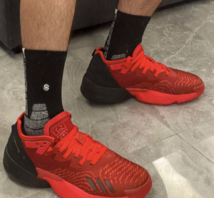 Giay Adidas D.O.N. Issue #4 'Future of Fast' GX6886