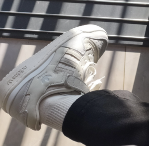 Giay Adidas Wmns Forum 84 Low 'Off White Grey' HQ6942