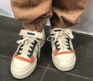 Giay Adidas Dresses The Forum Low “Fleece” GY4125