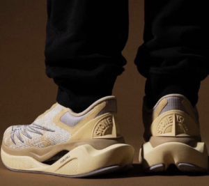 Giay New Balance Stone Island x TDS x FuelCell 'Tan' MSRCXST