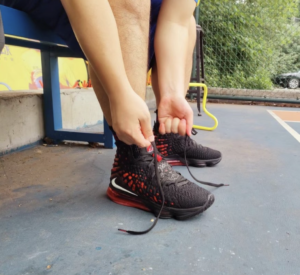 Giay Nike LeBron 17 EP 'Infrared VI 'Black' BQ3178-006