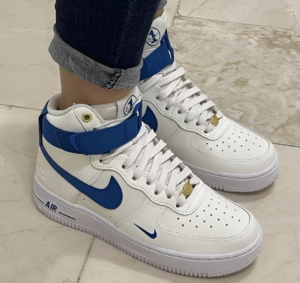 Giay Nike Air Force 1 High SE 'Sail Blue Jay' DQ7584-100