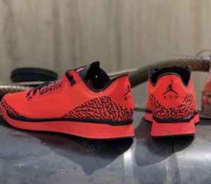 Giay Nike Air Jordan 88 Racer 'Toro' AV1200-600