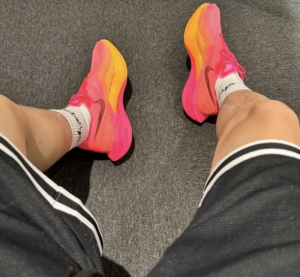 Giay Nike ZoomX VaporFly Next% 3 'Hyper Pink' DV4130-600