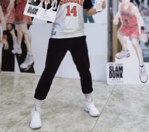 Giay Asics Gelhoop V15 'White Classic Red' 1063A063-101