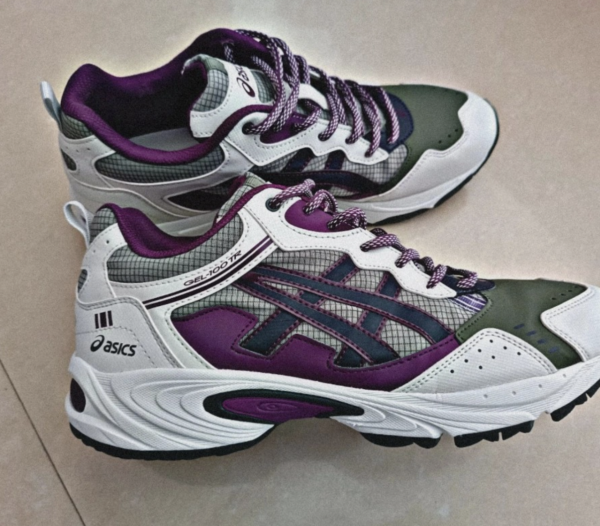 Giay Asics Gel-100 TR 'White Green Purple' 1203A095-301