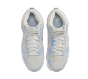 Giay Nike Wmns Dunk High SE 'Clouds' FD0882-400