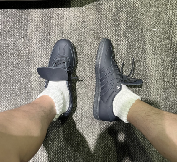 Giay Adidas Pharrell x Samba Human Race 'Charcoal' IE7291