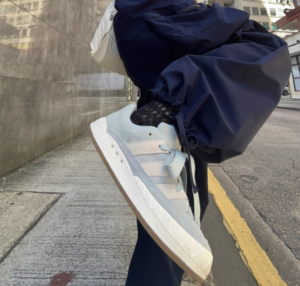 Giay Adidas Adimatic 'Wonder Silver Gum' IE9863