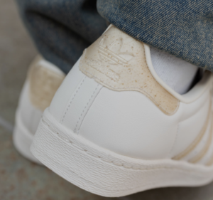 Giay Adidas Superstar 82 'Wonder White Speckled' HP3169