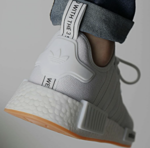 Giay Adidas NMD_R1 Primeblue 'White Gum' GZ9260