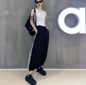 Giay Adidas Adifom Q 'Black Carbon' IE7449