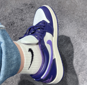 Giay Nike Air Jordan 1 Low 'Purple Sail' DC0774-502