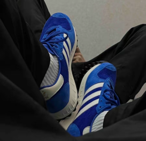 Giay Adidas Originals TRX Vintage 'Bluebird White' HP6636